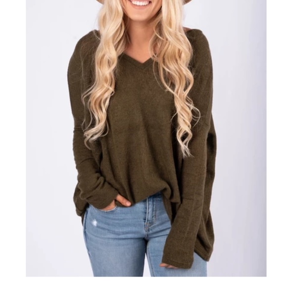 Piko 1988 Sweaters - NWT Piko Olive Green V-Neck Sweater New Large